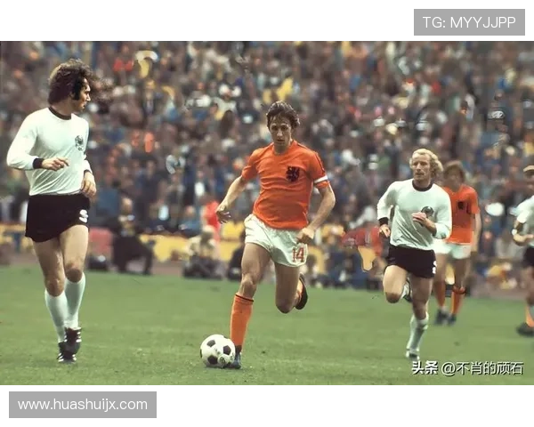 克鲁伊夫足球思想 克鲁伊夫足球思想