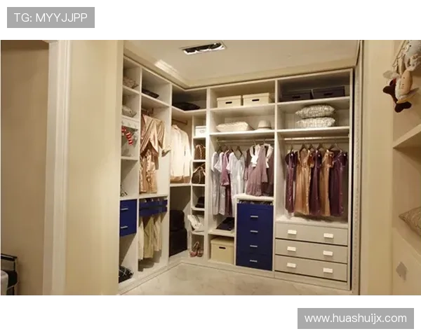 威少衣柜里塞满高定，训练完直接换装走秀？